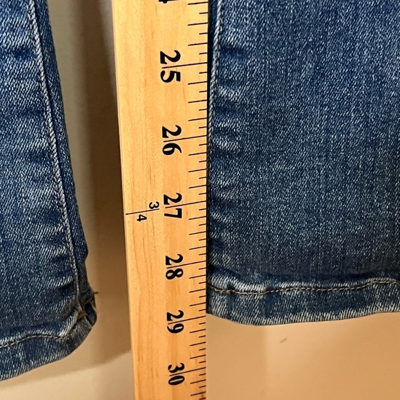 Kut from the Kloth Stella high rise flare Light  Jeans - Picture 3 of 7